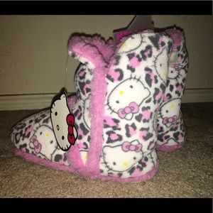 hello kitty slippers